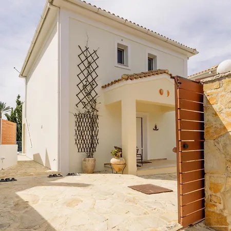 Sea View Villa *